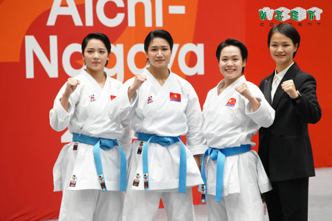  Các cô gái vàng của đội tuyển Karate Việt Nam
